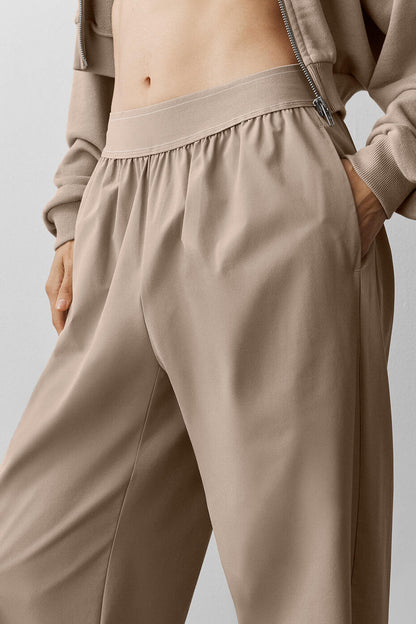 The Everyday Wide-Leg Trousers