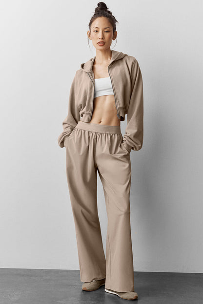 The Everyday Wide-Leg Trousers